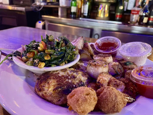 The Fish Market of Maryland Bar & Grill Restaurant photo