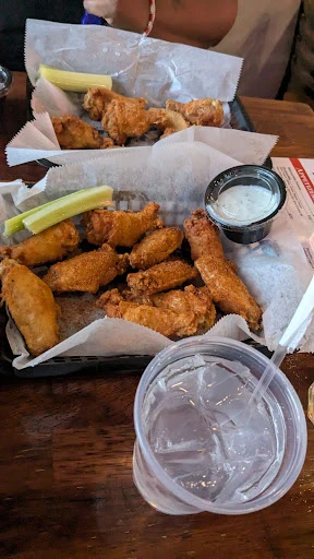 The Fish Market of Maryland Bar & Grill Restaurant photo 7